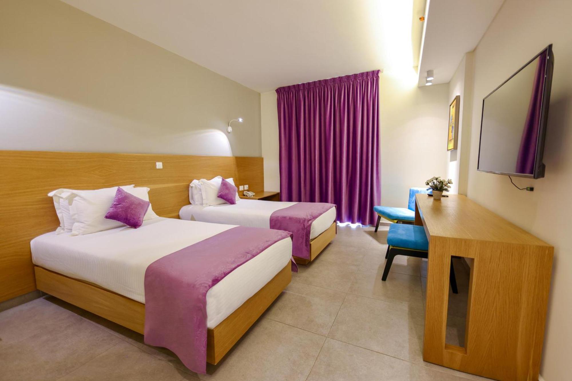 Majestic Byblos Grand Hotel Bagian luar foto