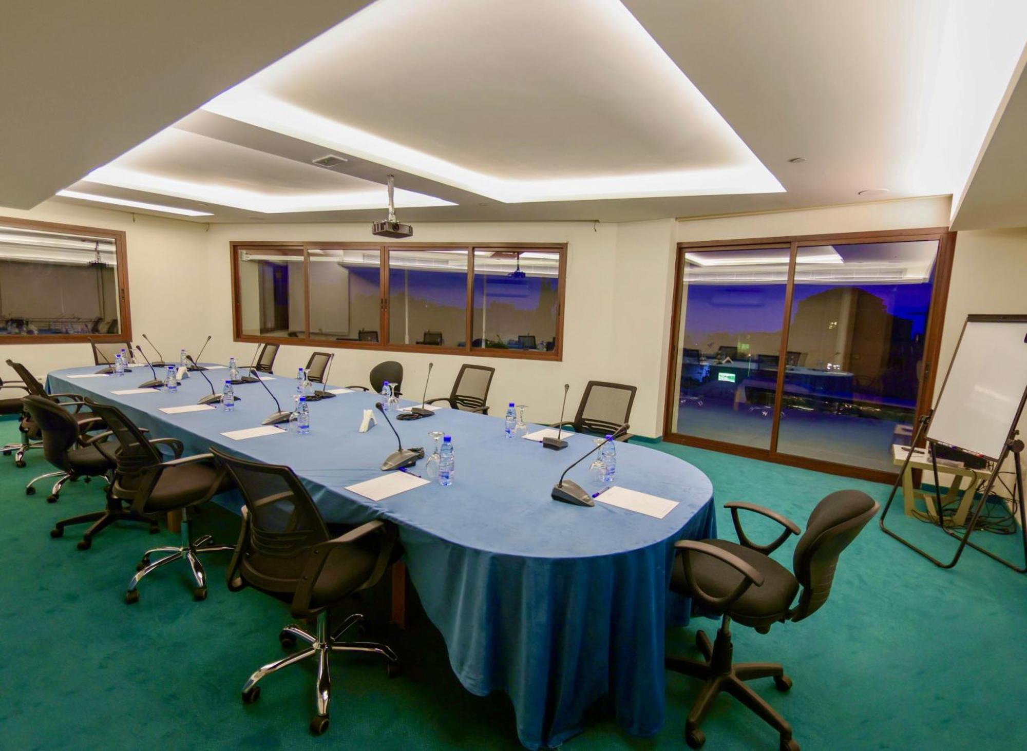 Majestic Byblos Grand Hotel Bagian luar foto